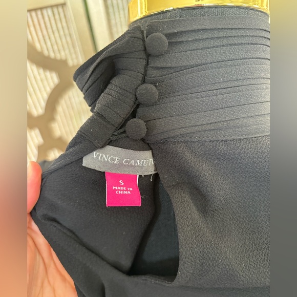 NWOT | Vince Camuto Ruffle Sleeve Mock Neck Top - Picture 4 of 6